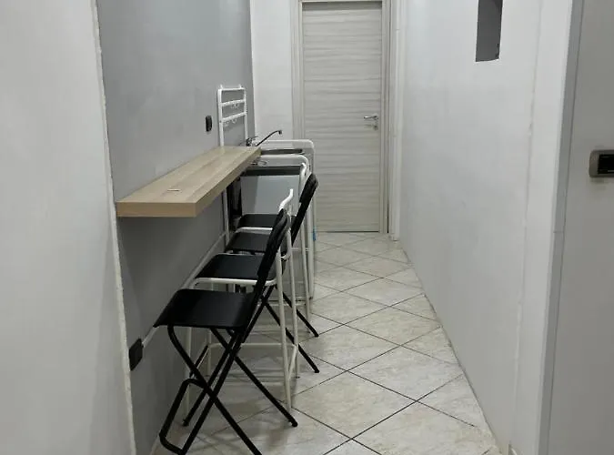 La Svolta 4* Νάπολη